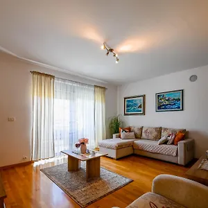 rezervirajte ovdje