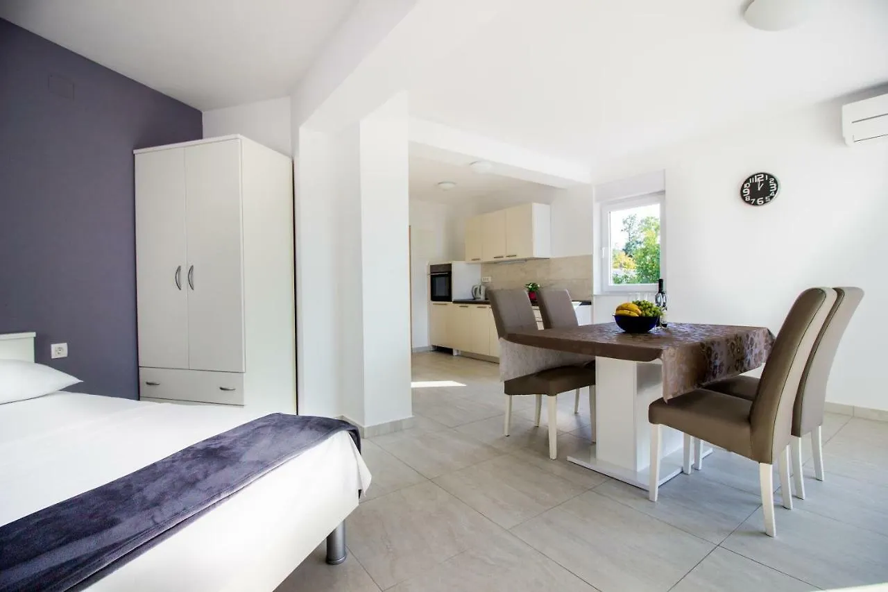 Colic Appartement Njivice Kroatië